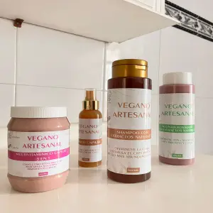 Kit Capilar con Extractos Naturales x4