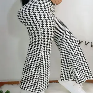 P.M Pantalón Gallineto Bota Campana