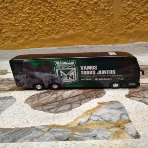 Viaja con Nosotros: ¡Bus Nacional para Todos! - bus nacional vamos todos juntos