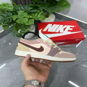 👸🏻NIKE JORDÁ  RETRO 1 LOW DAMA👸🏻