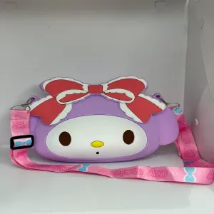 BOLSO EN SILICONA HELLO KITYY POPIT