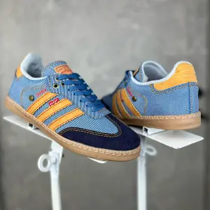 SAMBA INDIGO LEVIS SUELA BAJA