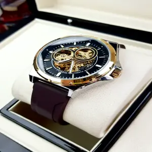 FOSSIL U.S.A