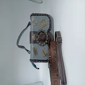 bolso para dama mochino
