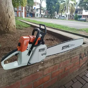 MOTOSIERRA STIHL MS381