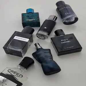 KIT 15 MEGA: Una Fragancia Envolvente y Sensual - KIT 15 MEGA