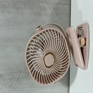Ventilador de clip giratorio