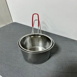 FREIDORA CON CESTA EN ACERO INOXIDABLE