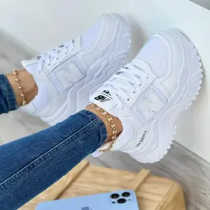 New Balance Suela Alta Blanco Dama