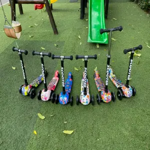 SCOOTER GUSANO