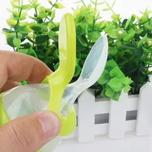 Cuchara tetero de silicona muy fácil y p
