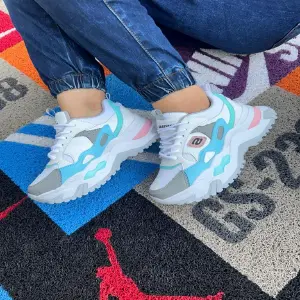 Skechers SuelaAlta Blanco Gris Taco Rosa