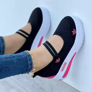 Mafalda Adidas 1.1