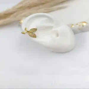 EARCUFF RODIO EN HOJA