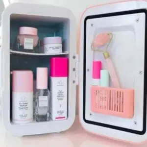 Mini Nevera Maquillaje Y Cuidado Facial