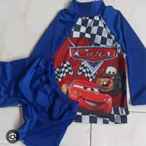 Traje de baño cars azul niño