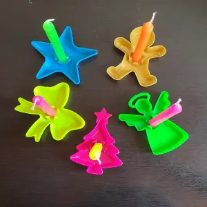 VELAS ACANALADAS  Y PORTAVELAS SOPORTE