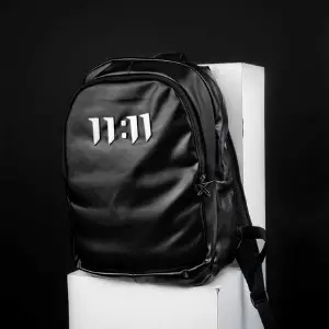 Combo Bolso 11:11 + Correa Cuero Laequis