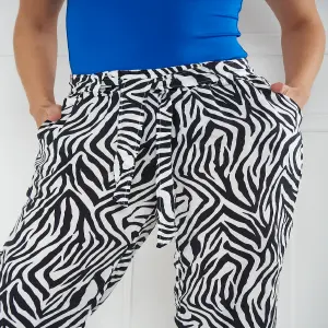 PANTALON ZEBRA CON CORREA
