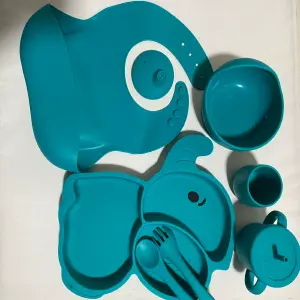 set de 9 piezas  de silicona para bebe