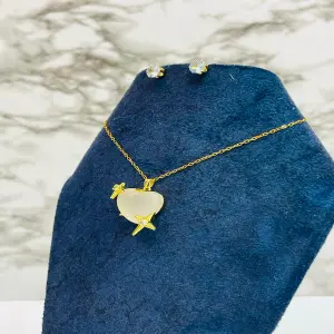 Juego completo collar y aretes Rodio