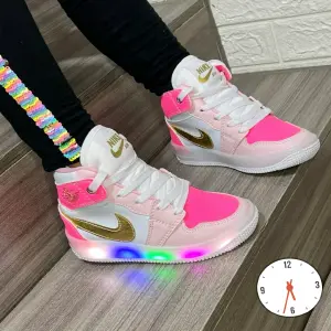 DEPORTIVO JORDAN LUCES KIDS
