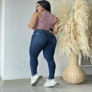 3044 AL MAYOR