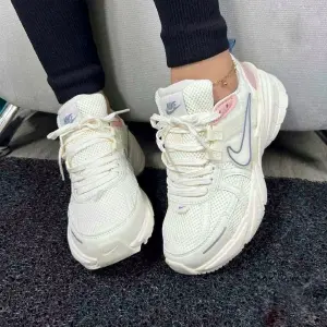 Nike dama araña Jaime