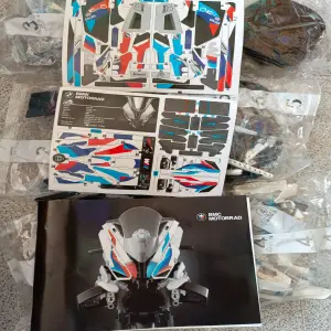 MOTO BMW M 1000 RR