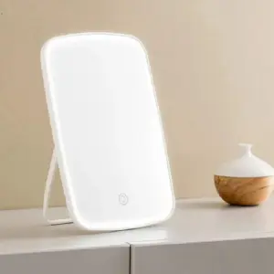 Espejo con luz LED y pantalla tactil