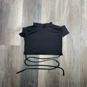 CROP TOP ANITA