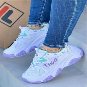 FILA BORDADO