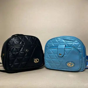 Mini morral K