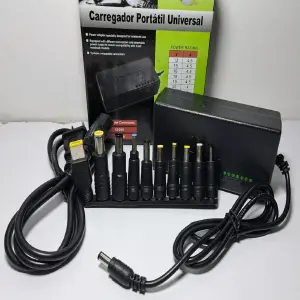 Cargador Universal 10 Puntas 120W
