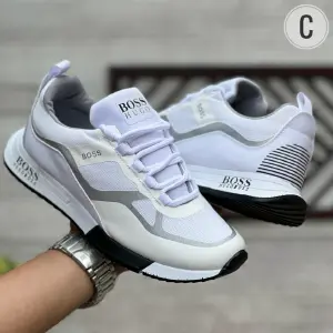 DEPORTIVO BOSS W12