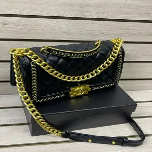 Cartera Tipo Channel