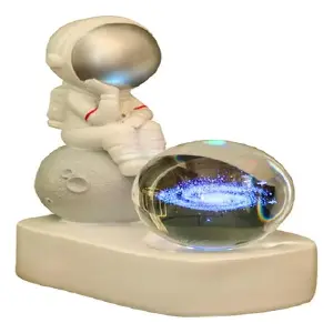 LAMPARA ASTRONAUTA DECORATIVA CM 2441