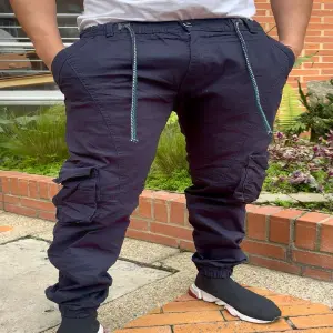 Pantalones jogger para caballero T92