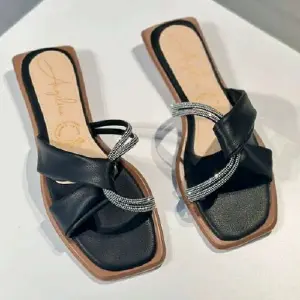 Sandalias Planas D-25