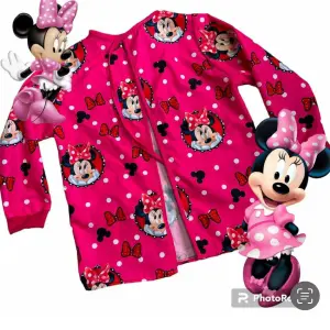 Delantal Escolar Minnie Fucsia: ¡El accesorio perfecto para la vuelta al cole! - Delantal Escolar Minnie Fucisa