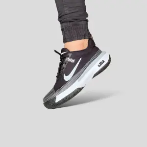 NIKE LEBRON