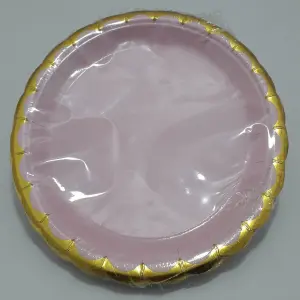 PLATO ROSADO BORDE DORADO 18CM