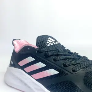 DIDAS SWIFT DAMA 949 NEGRA ROSADA