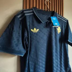 CAMISETA JUVENTUS TERCERA EQUIPACION 25