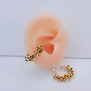 EARCUFF TEJIDO PERLAS DORADAS