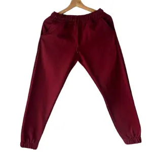 JOGGER NIÑO VINOTINTO 14