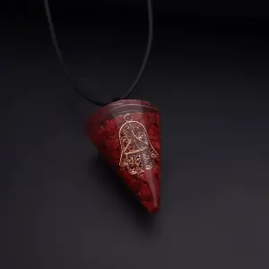 Collar Orgonita Mano Cuarzo Rojo Estuche