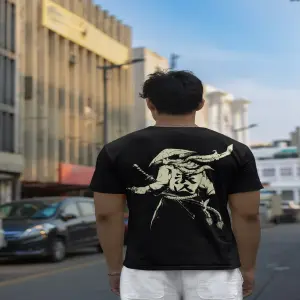 RF001 CAMISETA REGULAR FIT NINJA 205GR