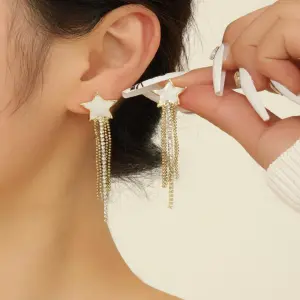 Aretes Estilo Estrella Fugaz Elegante