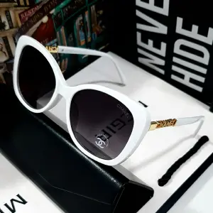 Chanel  Gafa 1.1